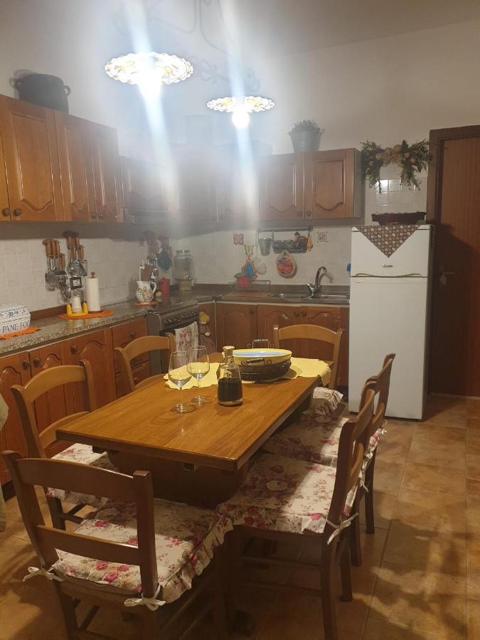 La Casa Di Giulia Villa บรอนเต ภายนอก รูปภาพ